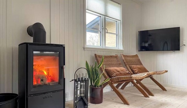 Summer house with sauna near Udsholt Beach
