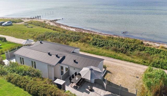 Summer house with sea view in Assens