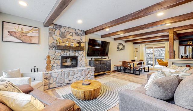 Summer in Park City, Dog Friendly, Game Room, Hot Tub, Grill, Playground