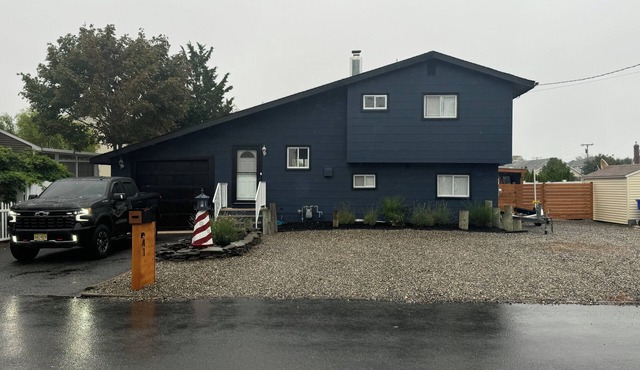 Summer Oasis 1-bedroom apartment with AC, WiFi in tranquil Brick Township