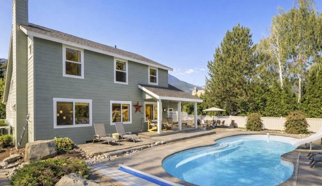 Summer Pool | Hot Tub | Near Town | BBQ | Firepit