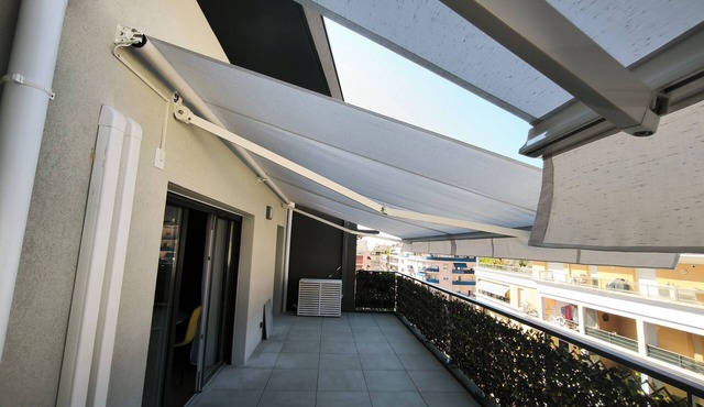 Summer rental | Beautiful new 4-room air-conditioned apartment with superb terrace