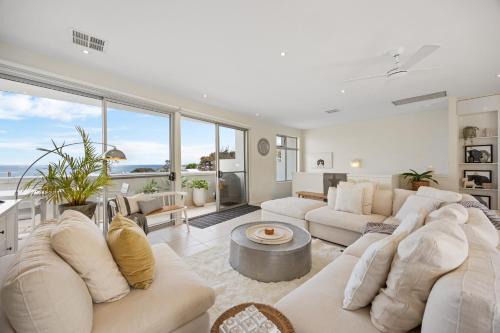 Summer Salt - Stylish Beachside Escape for Families