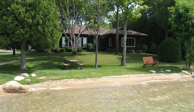 Summer Season -45 day min.-Walloon Lake home for Rent