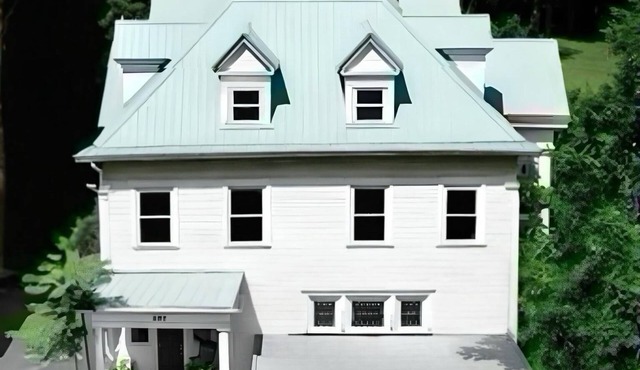 Summer Street Guest House