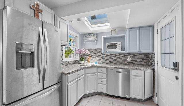 Summer Waterfront Home on Metedeconk River