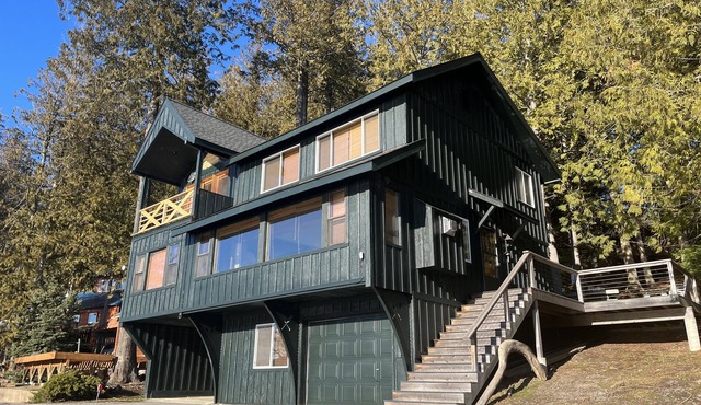 SUMMER WEEKS STILL AVAILABLE! Amazing spot across from Bottle Bay Marina!