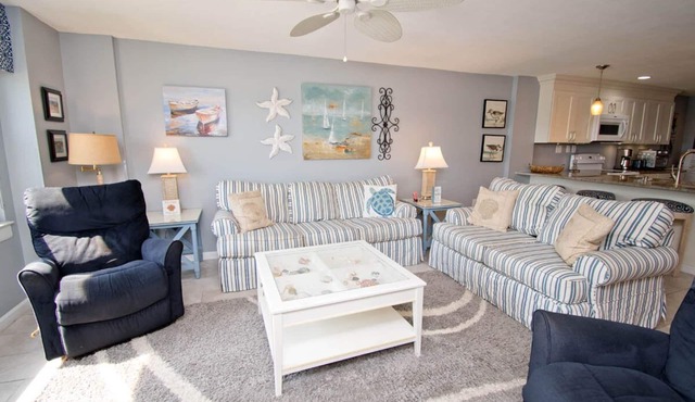Summer Winds A-318, Oceanfront Condo in Indian Beach, NC!