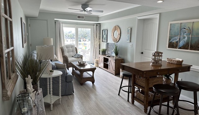 Summerhouse Villas Condo with Resort Amenities! Short or long term rentals.