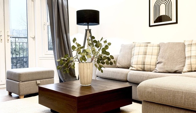 Summerlee Gateaway Apartment