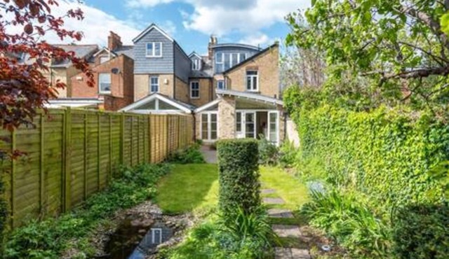 Summertown 4-BR Family Home - Bright & Spacious