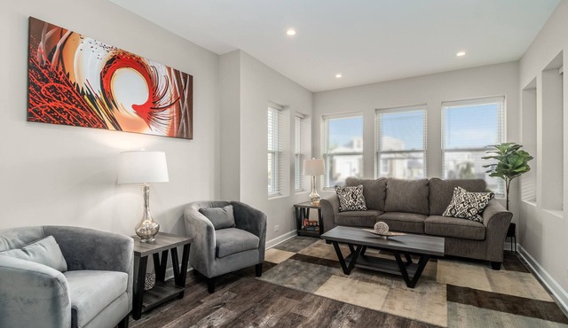 Summit Rental - W 56th Street