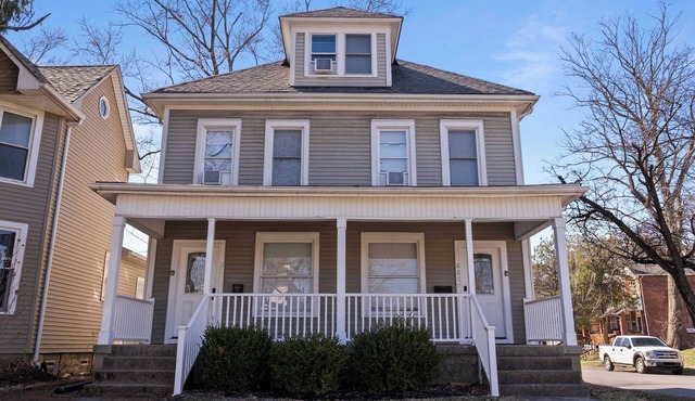 Summit Scholars Suites For 12