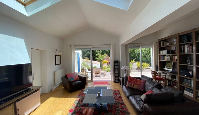 Sumptuous house with pool