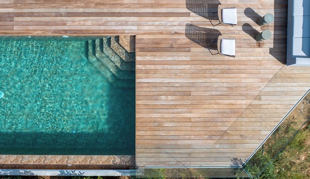 SUMPTUOUS MODERN VILLA