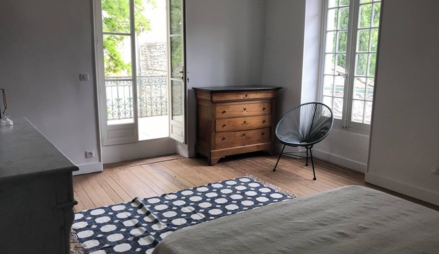 Sun and Cicada for this Holiday Home in Clarensac