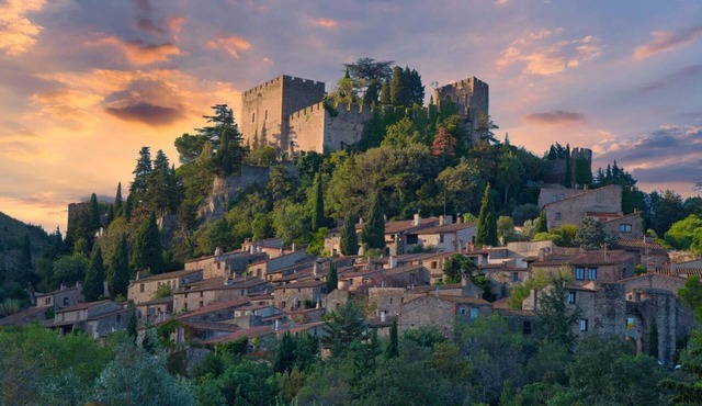 "Sun Canigou" Apartment | Mountain View, Private Terrace, Wi-Fi, 12min from Thermal Spas