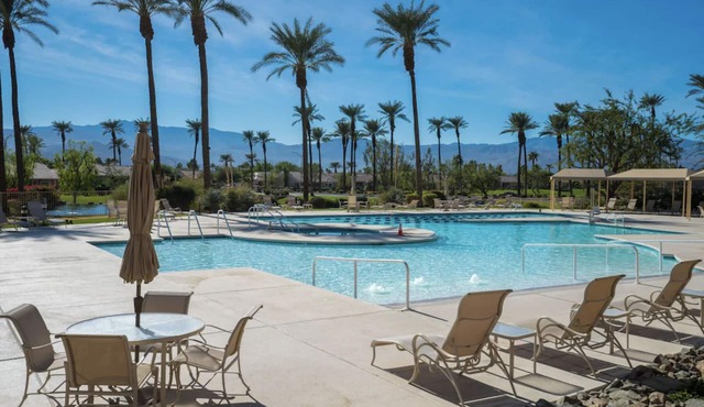 Sun City Palm Desert - Resort Style Living