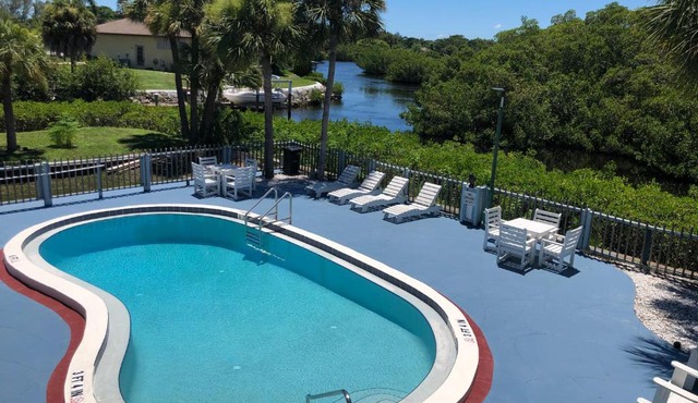 Sun Coast Inn