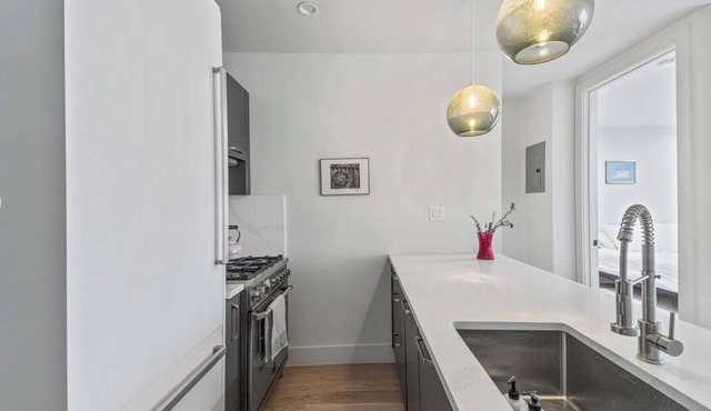 Sun-Filled 2 Bedroom Designer Brooklyn Duplex with Private Patio