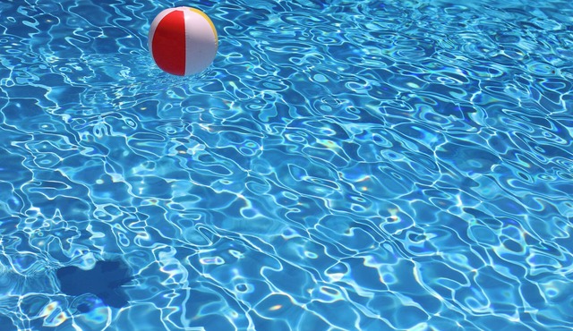 Sun-filled Contemporary Oasis, with Pool, Hot Tub, Tennis, & Basketball!