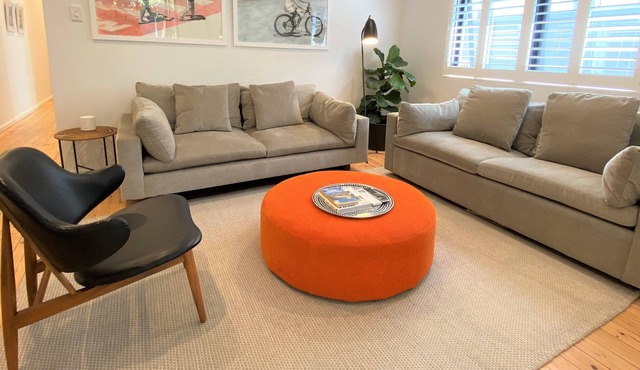 Sun-Filled, Family Friendly, 2 Bedroom Apartment That Sleeps 6 in North Bondi