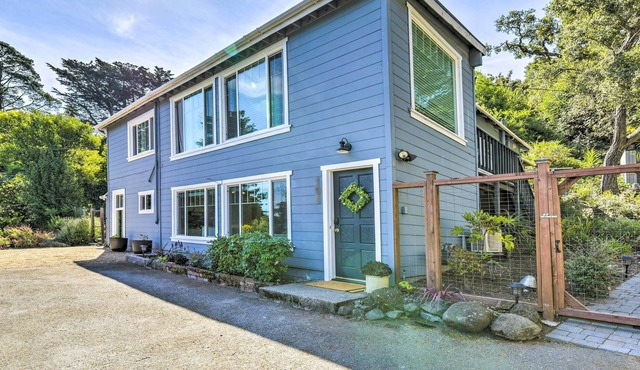 Sun-Kissed Mill Valley Escape w/ Mtn Views!
