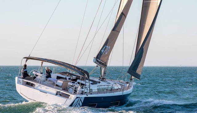 Sun-Kissed Sailing Adventure to Viejo Puerto