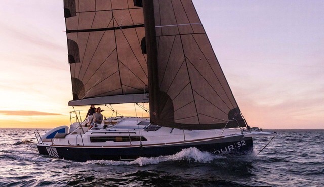 Sun-Kissed Sailing Adventure to Viejo Puerto from Marseille
