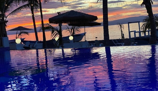 Sun on the bay beach hotel