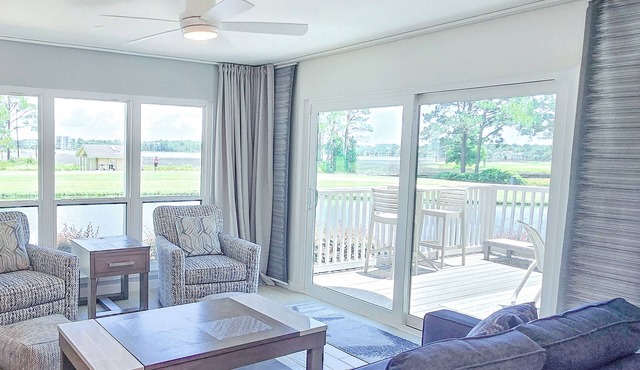 Sun Puppy Point, 1st Flr w/Cart, 2 Kings, 2bd/2ba, early bird discount, pool!