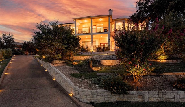 Sun Rise Lake House