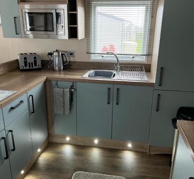 Sun sea and sand at Whitley bay