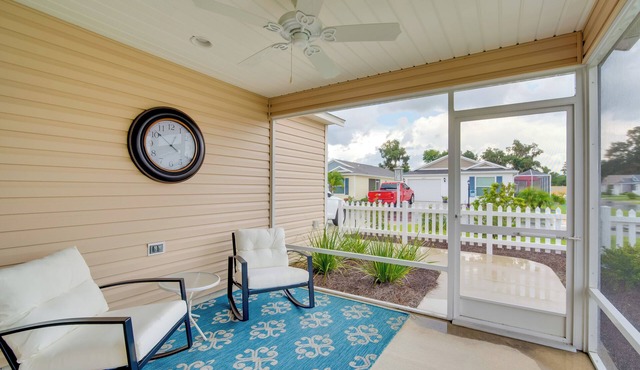 Sun-Soaked Retreat in The Villages w/Grill!