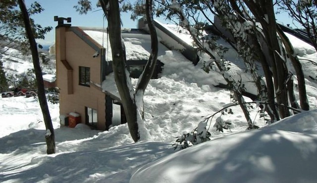 Sun Valley 1A Studio