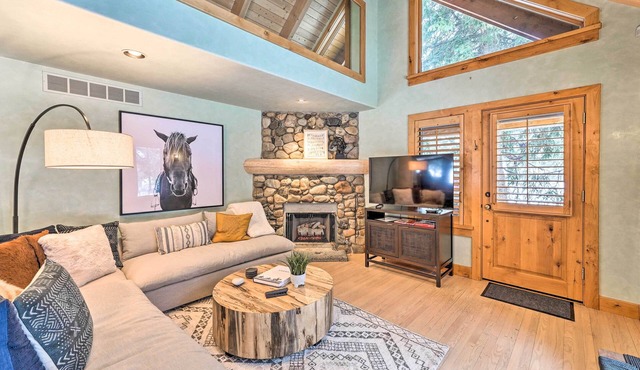 Sun Valley Family House w/Fire Pit & Grill!