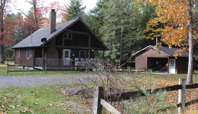 Sunburst Locust Cabin