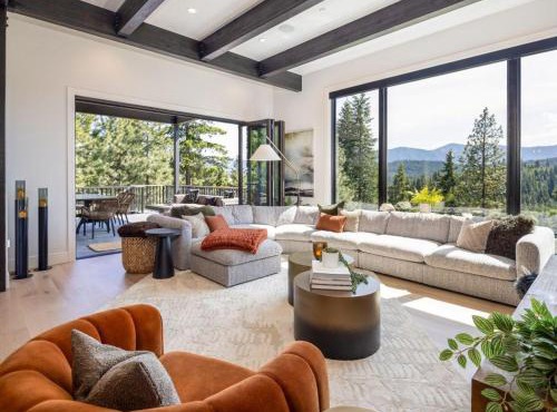 Suncadia Contemporary Luxury with Multiple EnSuites, Hot Tub, Sauna & Exclusive Resort Pool Access