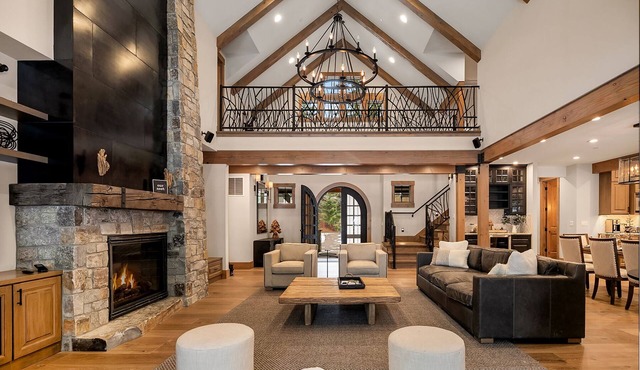 Suncadia's Spa Inspired Golf Course Estate! SAUNA*HOT TUB*COLD TUB*GAME ROOM