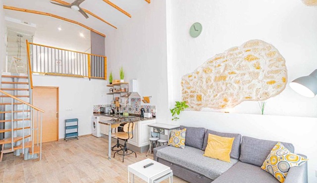 Suncastle Romantic Loft!
