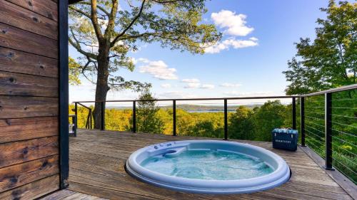 Suncliff Vista by AvantStay