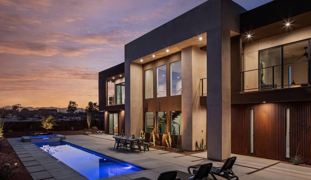 Suncrest by Fieldtrip | JT Modern w Pool and Views