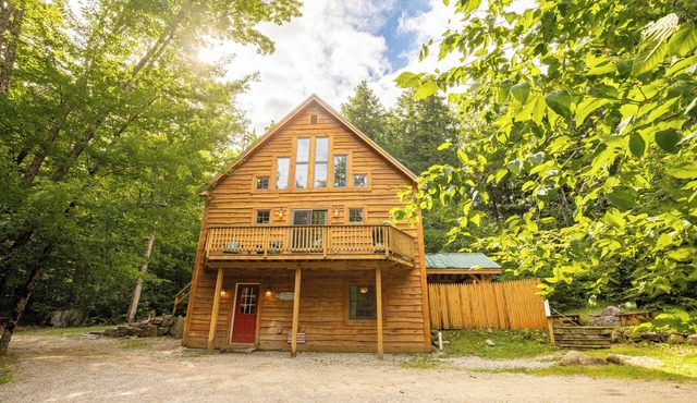 Sunday River & Lake Chalet, 2 Full Kitchens, Hot Tub, Game Room