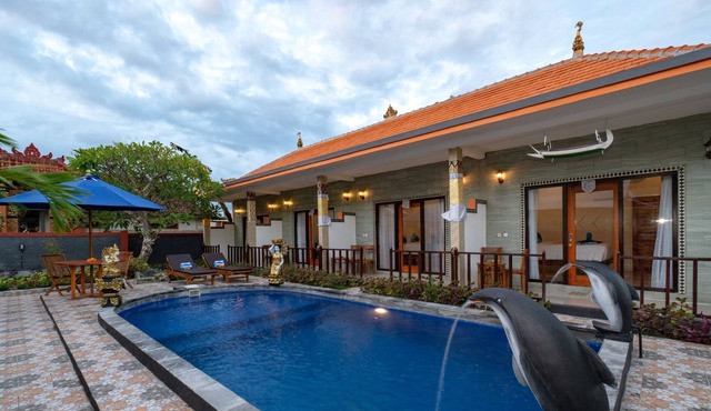 Sundi Ocean Bungalow with Deluxe Room Pool Access