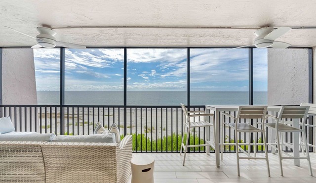 Sundial E304 - Stunning Gulf Front 3BR Condo - Sleeps 8 - Breathtaking Views!