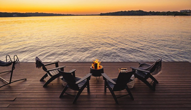 Sundrift Lakehouse - Sunsets, Kayaks+Paddleboards!