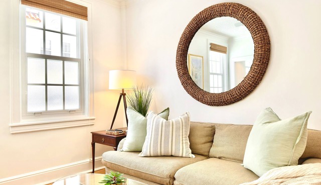 SunDrift Suite: 1br - Kitchen - Clean - Parking! - Pool - Walk Beach & Grocery