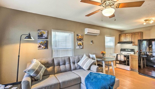 ‘Sunflower Casita’ ~ 2 Miles to Downtown!