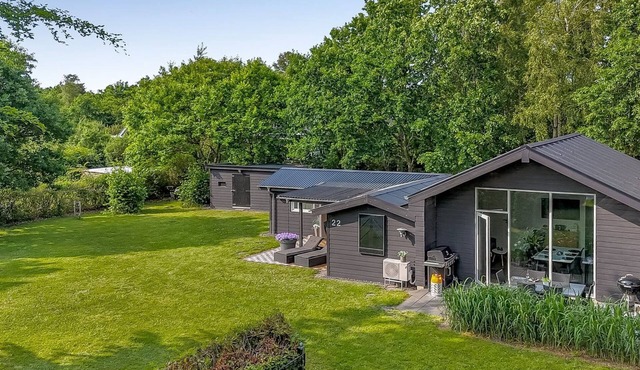 "Sunja" - 450m from the sea by Interhome