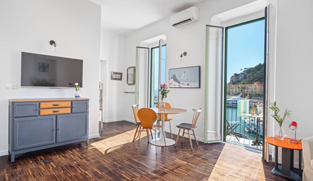 Sunlight Properties - Capitaine 54 - 1 Bed rental apartment, balcony, port view